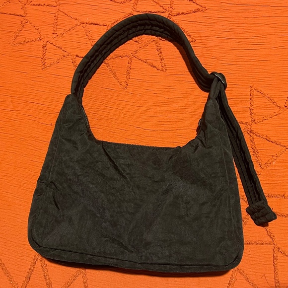 BAGGU UO Exclusive Embroidered Bow Mini Nylon Shoulder Bag - Picture 3 of 4